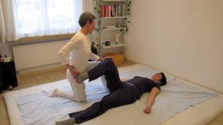 SHIATSU  heilsame Berührung [upl. by Enirok]