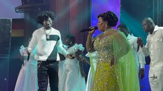 Kuami Eugene And Piesie Esther Makes History For The First Time😱🔥 At Flora Made By Grace Concert [upl. by Javed]