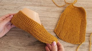 Следки спицами одним полотном «по турецки»  Easy knit slippers pattern tutorial [upl. by Esinned667]