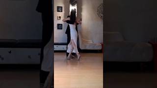 탱고레슨 amp스텝 tango lesson y step sacada giro con boleo y enganche 캔디 [upl. by Alfi712]