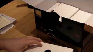 Nikon D90 Unboxing [upl. by Alarise]