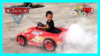 Cars Lightning McQueen Racing With Other Toy Cars [upl. by Charlot]