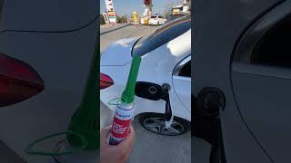 BENZİN ENJEKTÖR TEMİZLEYİCİ NASIL KULLANILIR würth enjektörtemizyeci car cars vlogshorts [upl. by Lunneta297]