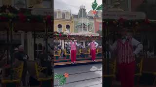 Dapper dans disneyworld dapperdans disneychristmas waltdisneyworld barbershopquartet wdw [upl. by Barnett643]