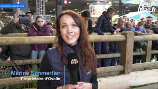 Salon de lAgriculture  présentation dOvalie la vache égérie 2023 [upl. by Nowell987]