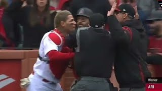 yadier molina wants to fight with the manager the Dbacks [upl. by Walliw]