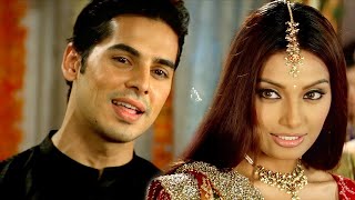 Main Agar Saamne  HD With Lyrics  Bipasha Basu  Abhijeet  Alka Yagnik  Bollywood Wedding Song [upl. by Hamrah]