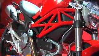 Pelancaran motosikal  Ducati Monster 795 [upl. by Arihday]