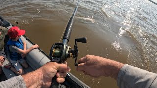 S1 Ep12 Paddlefish snagging lake Keystone [upl. by Dara782]