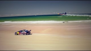 V8 Supercar vs Airplane race on an Australian beach [upl. by Onyx]