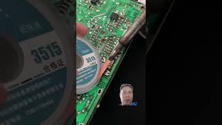 How to get lead and tin on the mainboard in a simple way repair pcb electronics [upl. by Evelina]