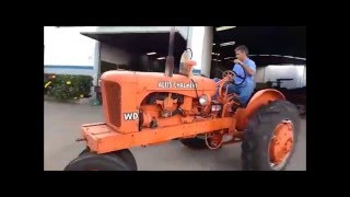 Funcionamento de Trator Antigo  Allis Chalmers​ WD45 [upl. by Adnulahs]