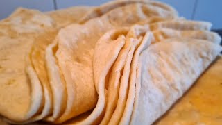 🇸🇷 Surinaamse Roti maken volledige receptSurinamese Roti full recipe with filling [upl. by Ahserkal51]