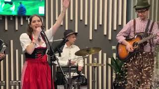 FliegerliedКруасан cover oktoberfest oktoberfest2024 октоберфест гурткруасан croissantband [upl. by Une55]