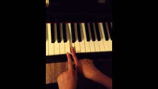 Heart and Soul piano tutorial part 1 left hand [upl. by Harlene306]