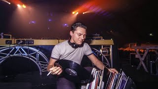 WHEN Tiesto Ruled The World of Trance MusicTiesto Selection [upl. by Leifer]