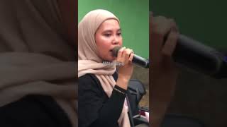 VOCALIS SUARA MERDU MIRIP FAUZANA LUMBUNG HARAPAN fauzana sobatngarit adella [upl. by Aleak]