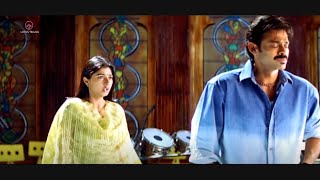 Venkatesh Controls His Feelings To Leave Bhumika Chawla Emotional Moment  Vasu Telugu Movie Part 7 [upl. by Ahtikal]