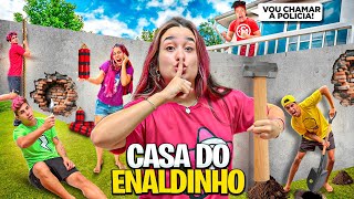 100 MANEIRAS DE INVADIR A CASA DOS YOUTUBERS Fomos presos [upl. by Nabatse]