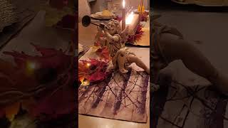 Thanksgiving table decor thanksgiving food decor tablescapeideas [upl. by Emelin242]