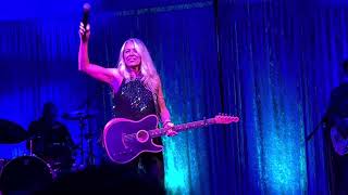 DEANA CARTER CONCERT BLUE LAKE CASINO 101924 1 [upl. by Lewellen778]