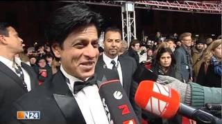 Shah Rukh Khan in Berlin für die Dreharbeiten zu Don 2 [upl. by Hyman]