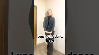 Good mood in a perfect suit😍dance lunchtimefun officejob improvisation calogero [upl. by Teik]