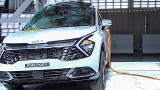 2024 KIA SPORTAGE Crash Test [upl. by Anahsor746]