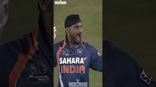 Shoaib Akhtar Vs Harbhajan Singh Epic Battle [upl. by Jumbala930]