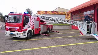 Iveco Magirus  Grande Echelle camion de Pompiers [upl. by Leigh]