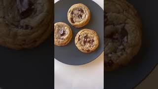 The most perfect chocolatechip cookies you will ever see [upl. by Eniamej]