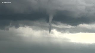 How funnel clouds form [upl. by Xavler866]