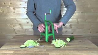 Benriner Vegetable Slicer Product Overview amp Demonstration Model P22402 [upl. by Notnirb136]