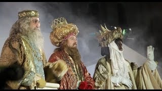 Madrid three kings parade  Cabalgata de los Reyes Magos Madrid Spain tourism  Spanish travel video [upl. by Lairbag]