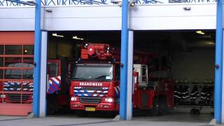 PRIO 1  BRAND WONING TWEELINGENLAAN 68 Eindhoven EIN  2451 2441 [upl. by Willms776]