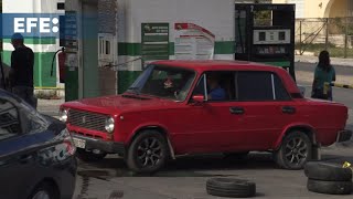 Cubanos reciben incremento de más del 400 en el precio de la gasolina [upl. by Soalokcin]