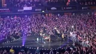 Nickelback Live Wembley 2010  Rockstar [upl. by Rases511]