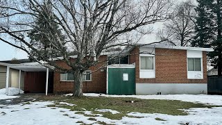 Exploring An ABANDONED 1950’s Mid Century Modern House UNTOUCHED For 60 Years [upl. by Ramunni255]