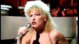 Bette Midler  Millworker  Parkinson Show  1977 [upl. by Seedman]