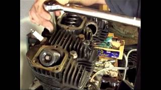 Harley quotIronheadquot Sportster  proper installation of cylinder heads [upl. by Fidel]