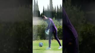 De Gea  First  viola  training  Primo allenamento di De Gea con la Fiorentina [upl. by Sussman72]