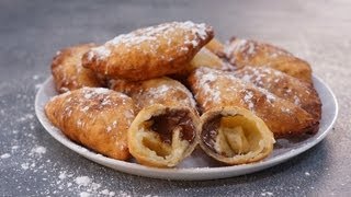 Recette rapide des empanadas banane nutella  beignets [upl. by Znarf258]