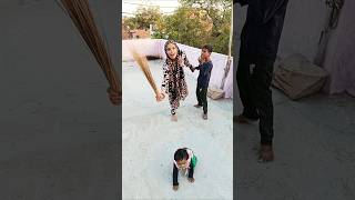 Anaya aur mamma darkar bhag Gaye 🤔👻😱 comedy funny cute baby anaya shorts 🤔👻😱🤪😜😜😂🤩 [upl. by Gnues]