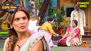 Rinku Bhabhi ने बजाई Bipasha Basu के लिए Dholki  Kapil Sharma Comedy Show Latest Episode [upl. by Adnorhs598]