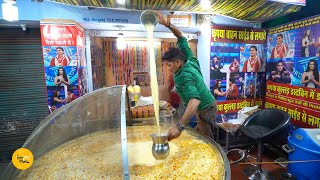 Guinness World Record Man Selling Kesariya Milk of Gwalior Rs 40 Only l Gwalior Street Food [upl. by Adias325]