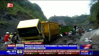 Banjir Lahar Dingin Merapi Terjang Enam Truk dan Motor [upl. by Tila]