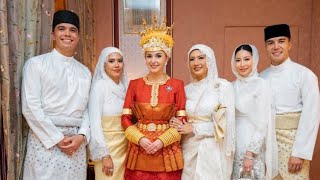 Majlis Istiadat Berbedak Pengantin Diraja Yang Mulia Dayang Anisha Rosnah binti Adam [upl. by Ives]