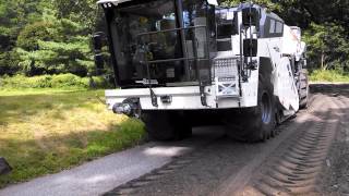 Wirtgen WR 240 i [upl. by Asilec]