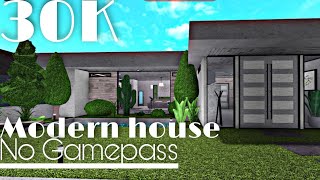 Modern House 30kBLOXBURG ROBLOX [upl. by Kerk985]