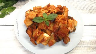 Pasta con melanzane al forno [upl. by Aiderfla272]